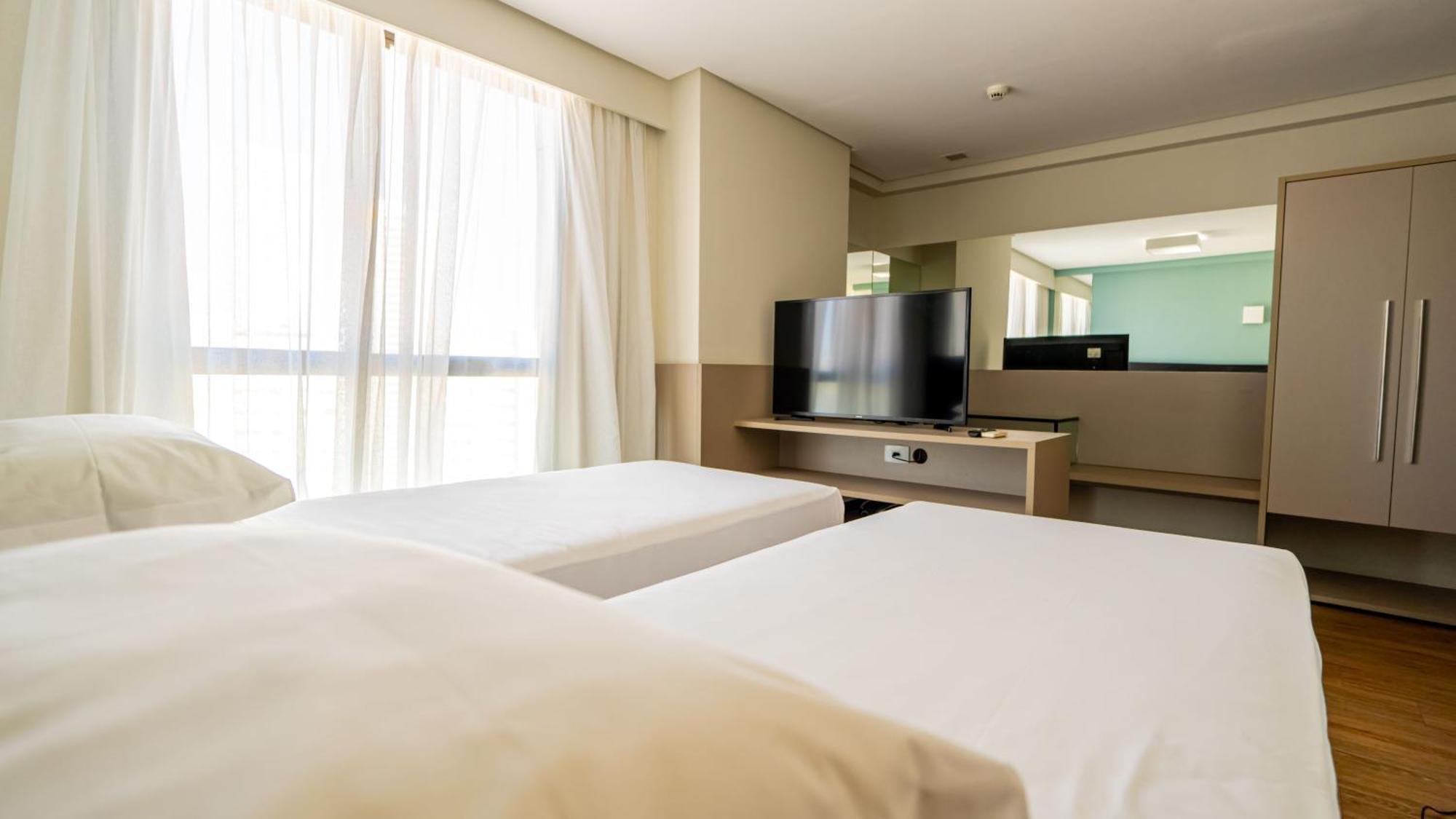Roomo Praia De Boa Viagem Residencial レシフェ エクステリア 写真